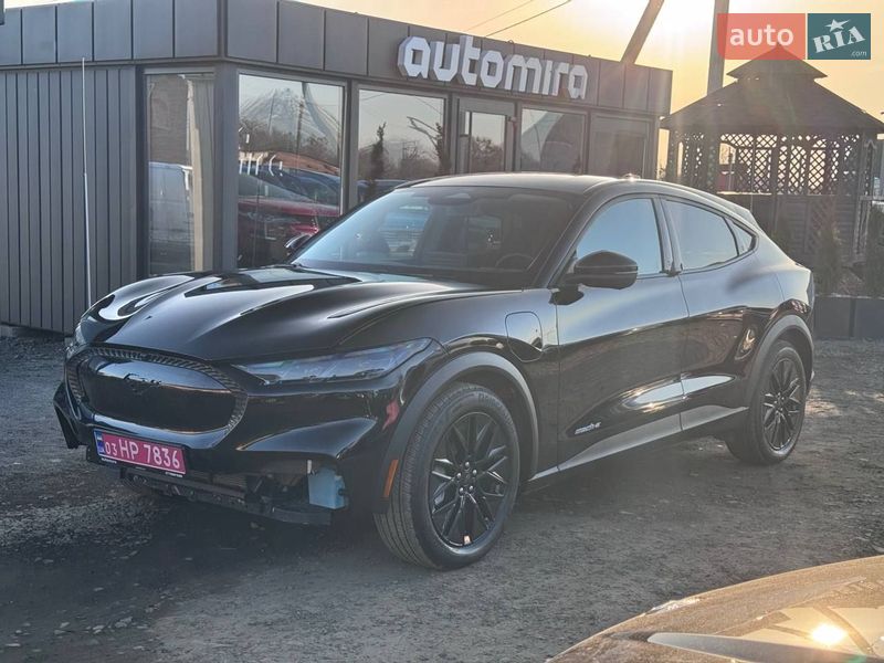 Ford Mustang Mach-E 2025