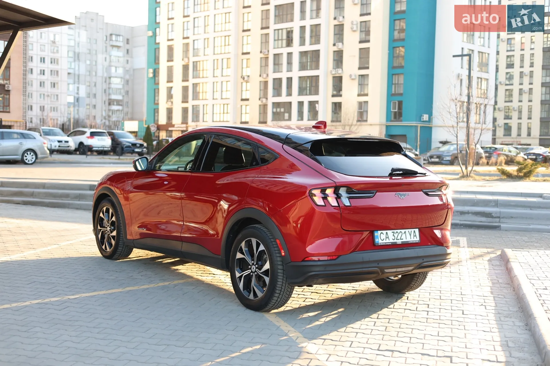 2022 Ford Mustang Mach-E - мініатюра 2