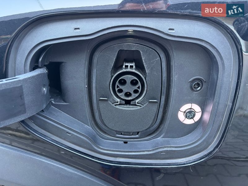 Внедорожник / Кроссовер Ford Mustang Mach-E 2023 в Киеве фото 27 Внедорожник / Кроссовер Ford Mustang Mach-E 2023 в Киеве