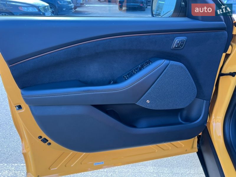 Внедорожник / Кроссовер Ford Mustang Mach-E 2022 в Киеве