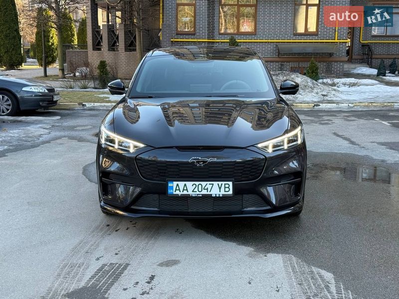Позашляховик / Кросовер Ford Mustang Mach-E 2021 в Києві