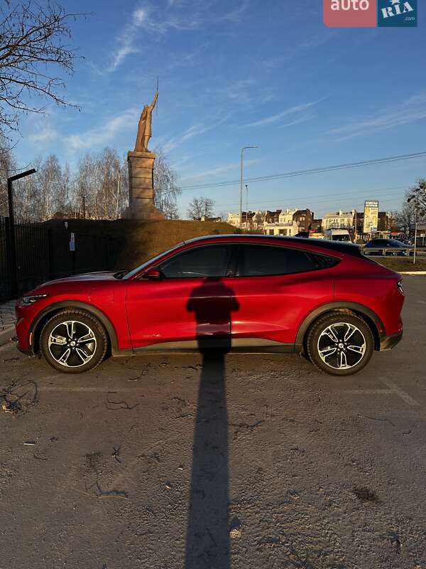 Внедорожник / Кроссовер Ford Mustang Mach-E 2020 в Белогородке
