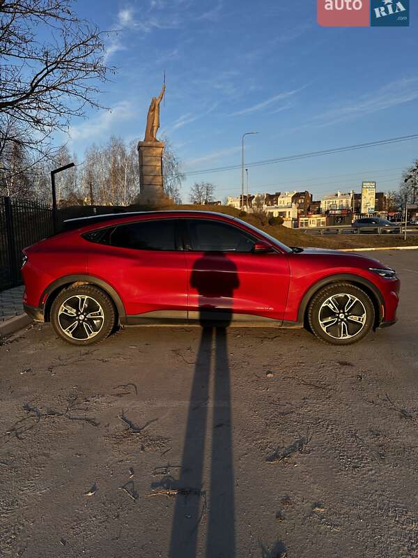 Внедорожник / Кроссовер Ford Mustang Mach-E 2020 в Белогородке