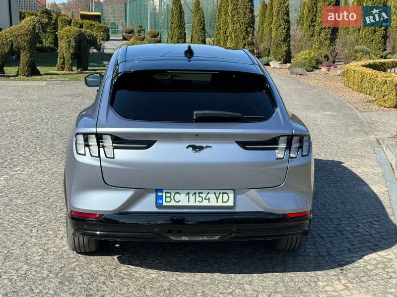 Позашляховик / Кросовер Ford Mustang Mach-E 2022 в Жовкві