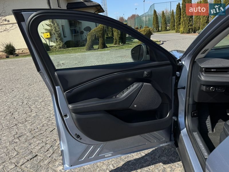 Позашляховик / Кросовер Ford Mustang Mach-E 2022 в Жовкві