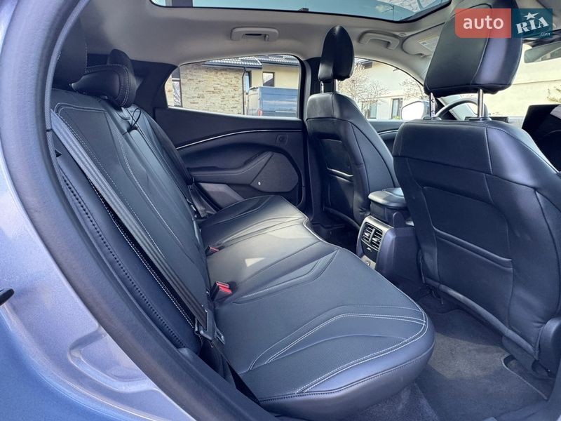 Позашляховик / Кросовер Ford Mustang Mach-E 2022 в Жовкві