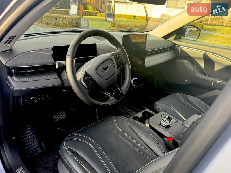 Позашляховик / Кросовер Ford Mustang Mach-E 2022 в Жовкві