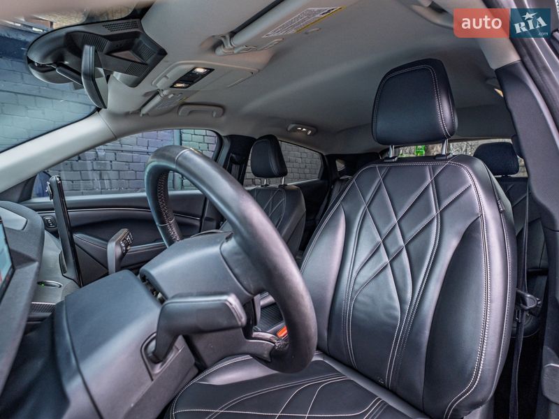 Внедорожник / Кроссовер Ford Mustang Mach-E 2021 в Киеве