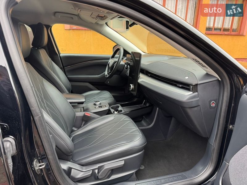 Внедорожник / Кроссовер Ford Mustang Mach-E 2021 в Ровно