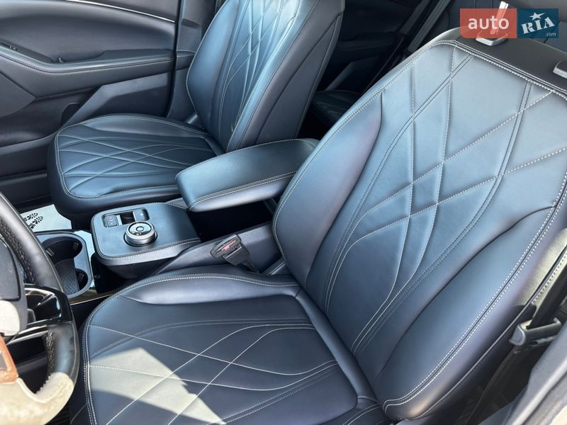 Внедорожник / Кроссовер Ford Mustang Mach-E 2021 в Каменец-Подольском