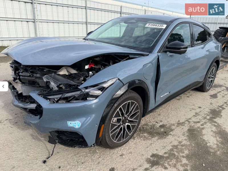 Внедорожник / Кроссовер Ford Mustang Mach-E 2024 в Львове