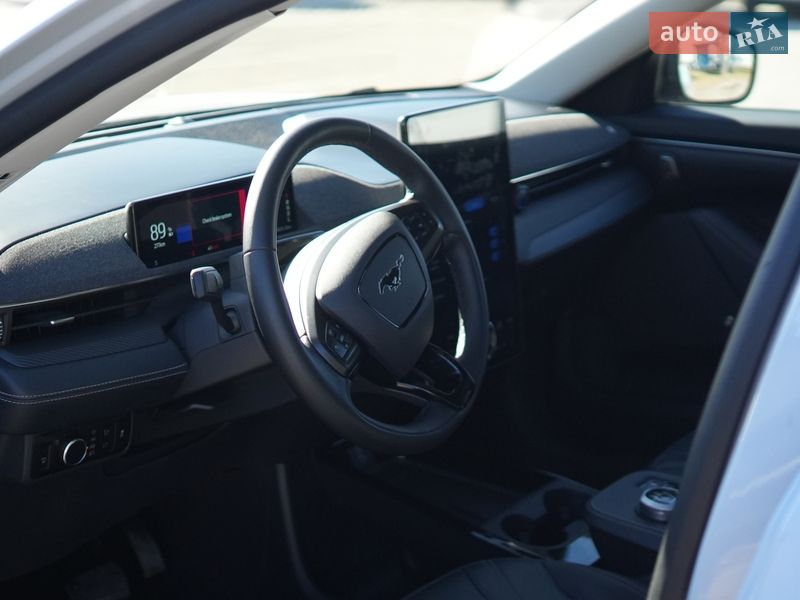 Внедорожник / Кроссовер Ford Mustang Mach-E 2023 в Вараше фото 7 Внедорожник / Кроссовер Ford Mustang Mach-E 2023 в Вараше