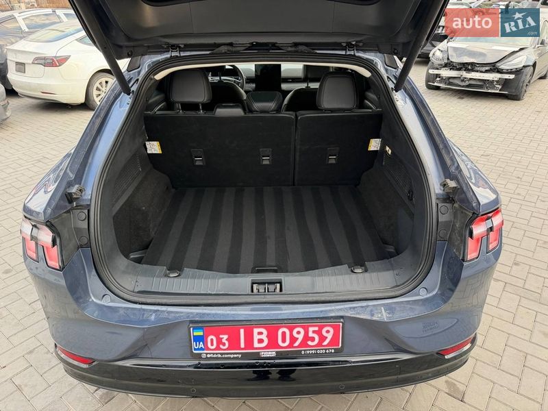 Позашляховик / Кросовер Ford Mustang Mach-E 2021 в Луцьку