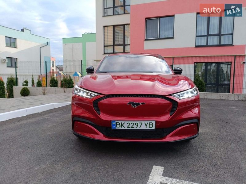 Ford Mustang Mach-E 2022