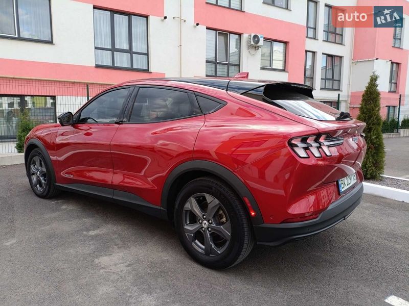 Позашляховик / Кросовер Ford Mustang Mach-E 2022 в Рівному фото 8 Позашляховик / Кросовер Ford Mustang Mach-E 2022 в Рівному