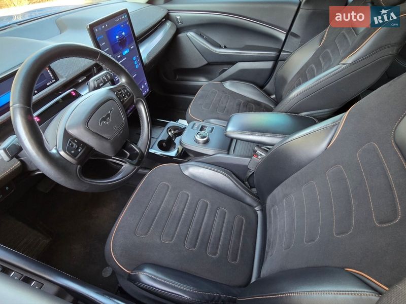 Внедорожник / Кроссовер Ford Mustang Mach-E 2022 в Ивано-Франковске