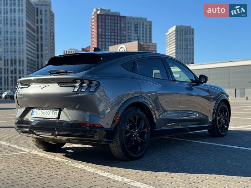 Внедорожник / Кроссовер Ford Mustang Mach-E 2023 в Киеве