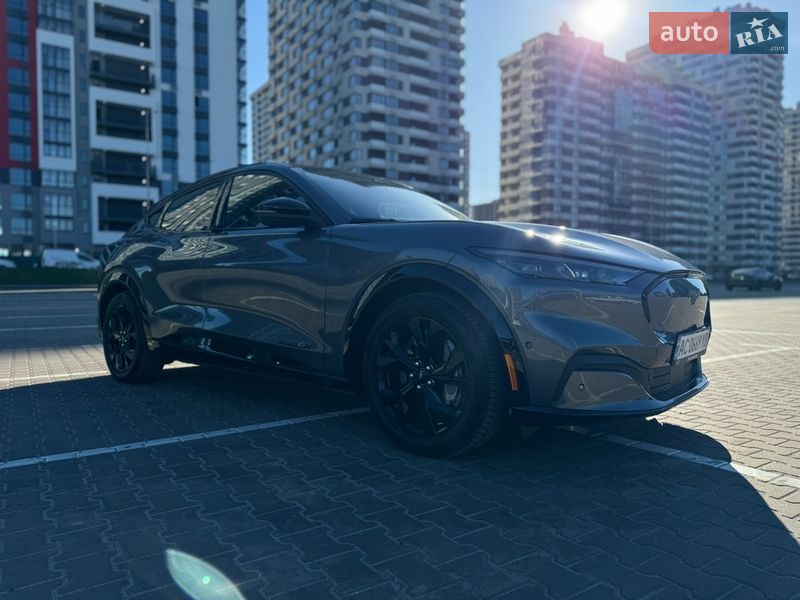 Внедорожник / Кроссовер Ford Mustang Mach-E 2023 в Киеве