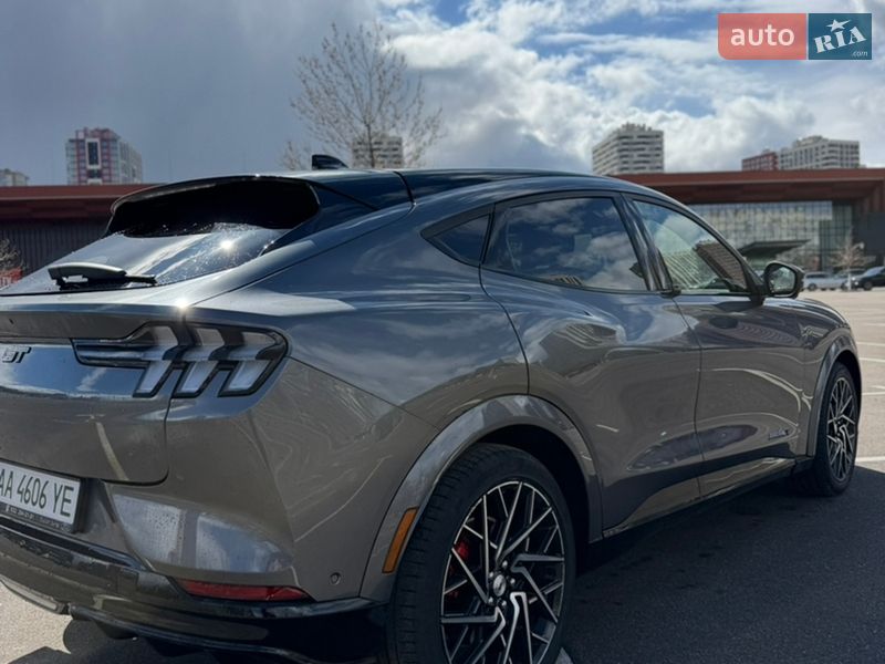 Позашляховик / Кросовер Ford Mustang Mach-E 2023 в Києві фото 11 Позашляховик / Кросовер Ford Mustang Mach-E 2023 в Києві