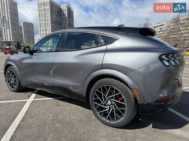Позашляховик / Кросовер Ford Mustang Mach-E 2023 в Києві фото 7 Позашляховик / Кросовер Ford Mustang Mach-E 2023 в Києві