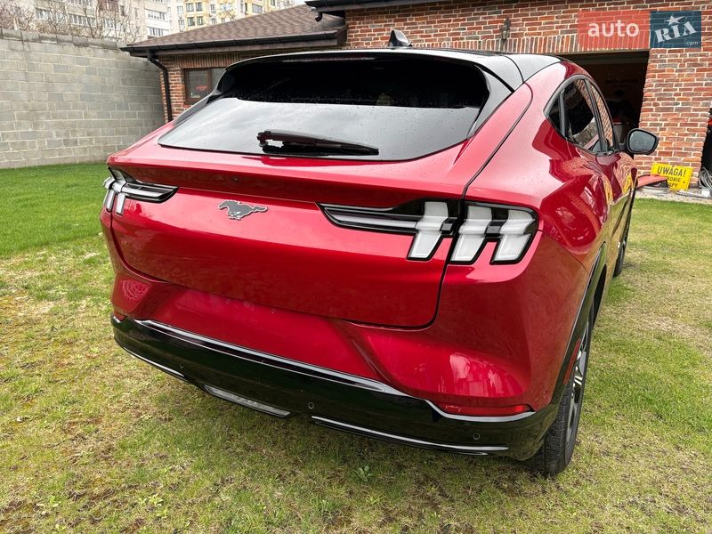 Позашляховик / Кросовер Ford Mustang Mach-E 2023 в Києві