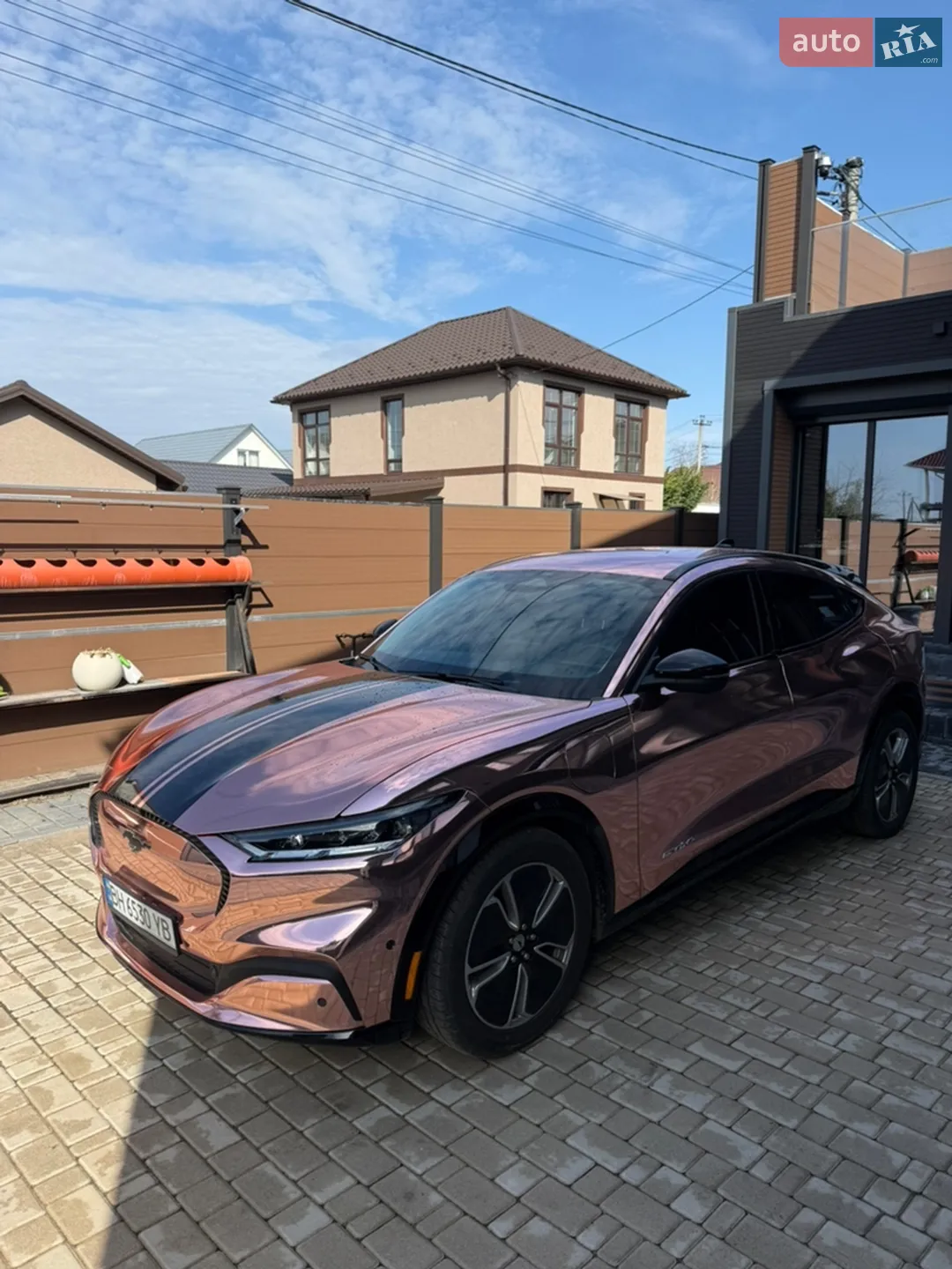 2022 Ford Mustang Mach-E - мініатюра 2