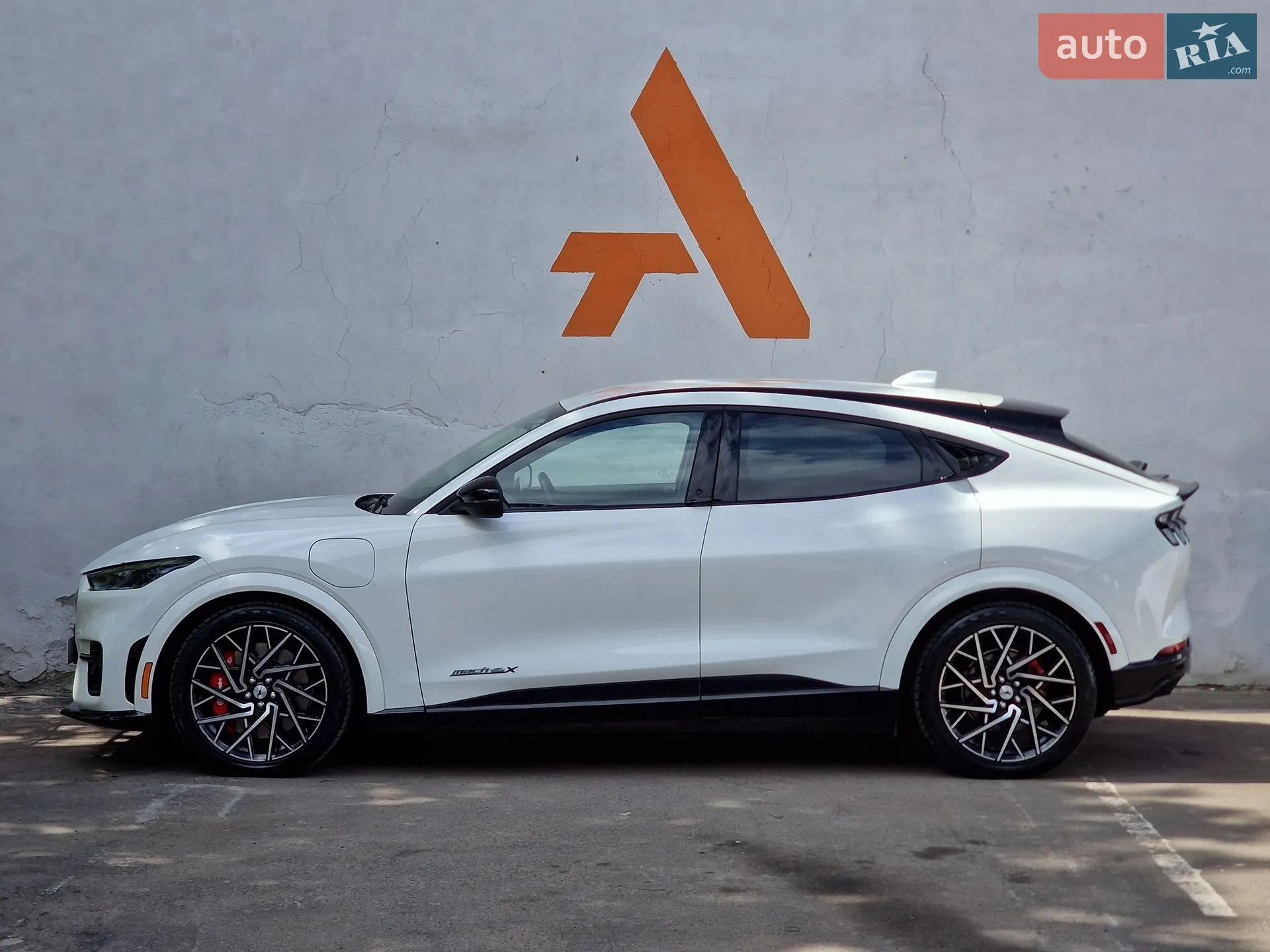 2021 Ford Mustang Mach-E - мініатюра 34