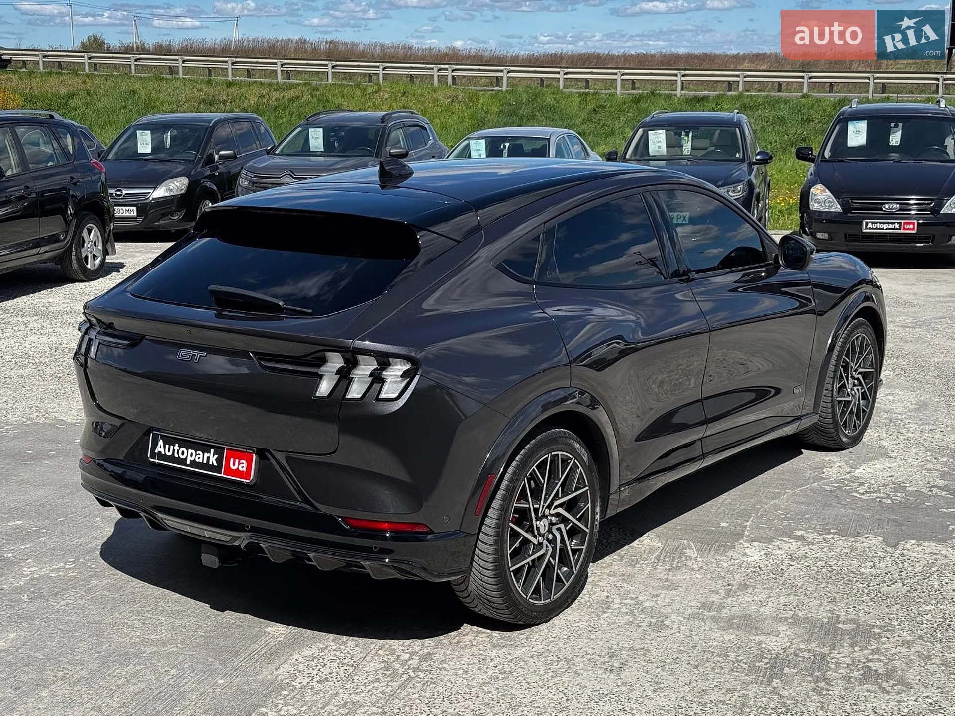 2021 Ford Mustang Mach-E - мініатюра 9