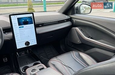 Внедорожник / Кроссовер Ford Mustang Mach-E 2023 в Луцке