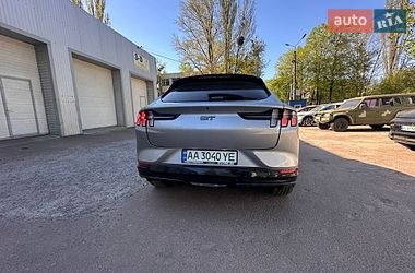 Позашляховик / Кросовер Ford Mustang Mach-E 2021 в Києві