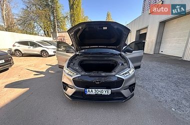 Позашляховик / Кросовер Ford Mustang Mach-E 2021 в Києві