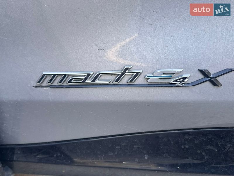 Позашляховик / Кросовер Ford Mustang Mach-E 2021 в Києві