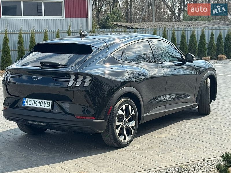 Внедорожник / Кроссовер Ford Mustang Mach-E 2024 в Луцке