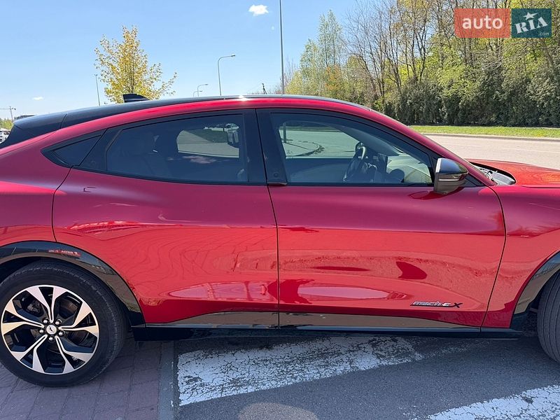 Внедорожник / Кроссовер Ford Mustang Mach-E 2023 в Львове
