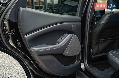 Внедорожник / Кроссовер Ford Mustang Mach-E 2020 в Черновцах