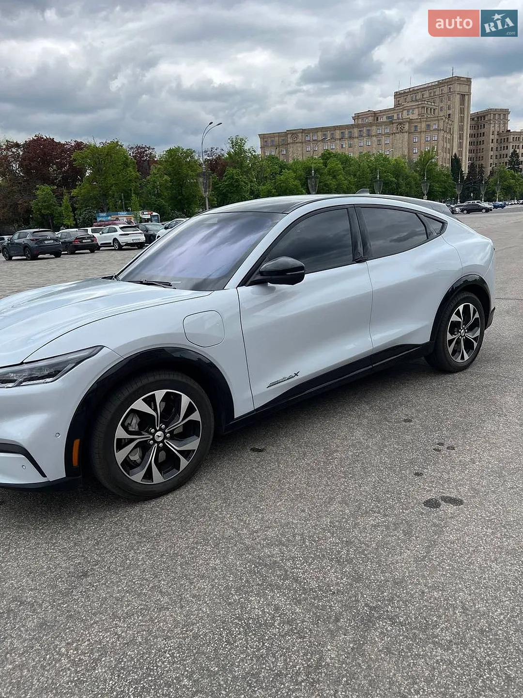 2023 Ford Mustang Mach-E - мініатюра 2