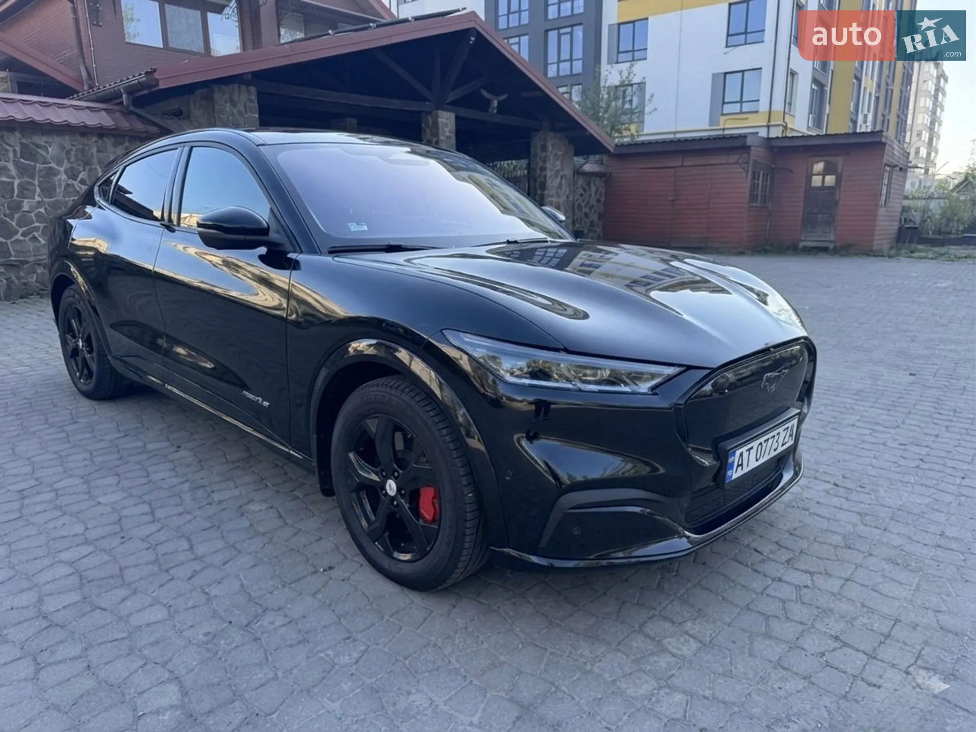 2022 Ford Mustang Mach-E - мініатюра 3