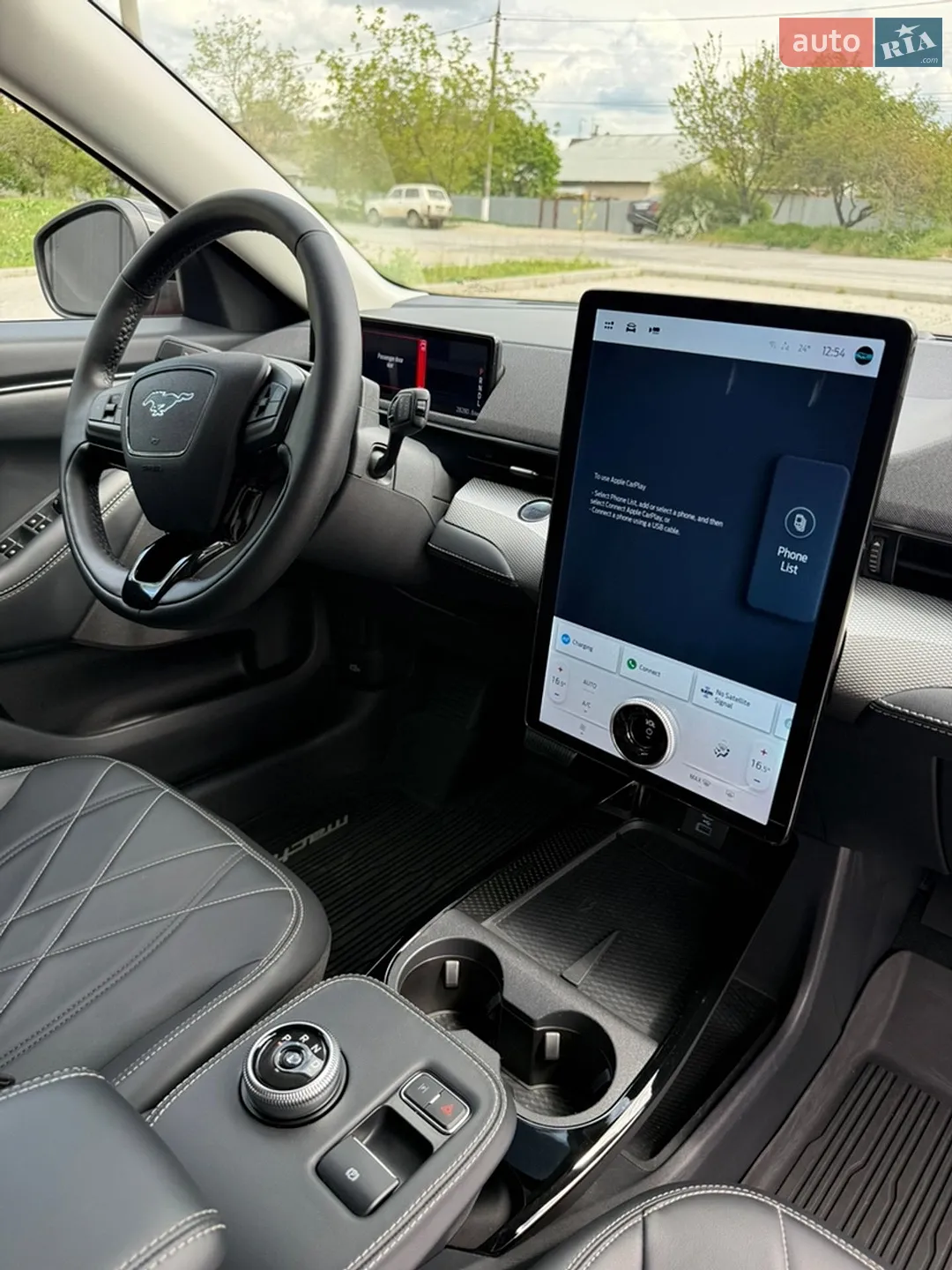 2022 Ford Mustang Mach-E - мініатюра 44