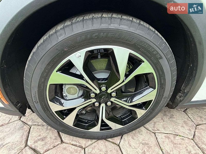 Внедорожник / Кроссовер Ford Mustang Mach-E 2025 в Полтаве