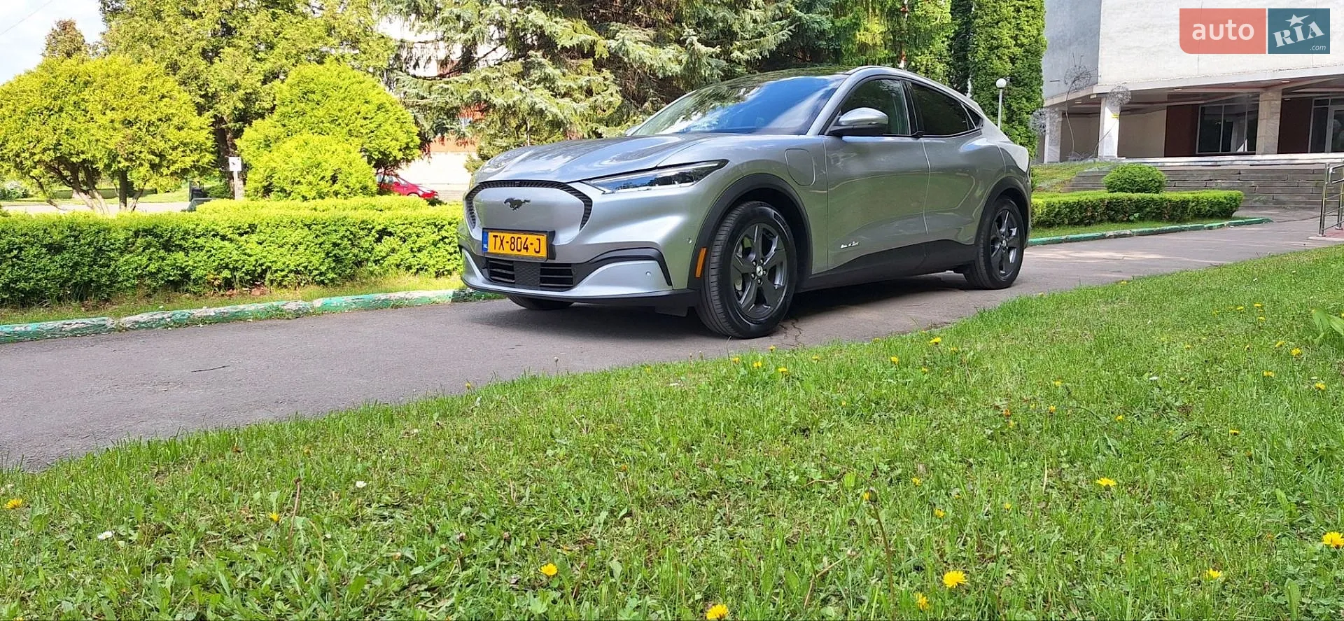2021 Ford Mustang Mach-E - мініатюра 4
