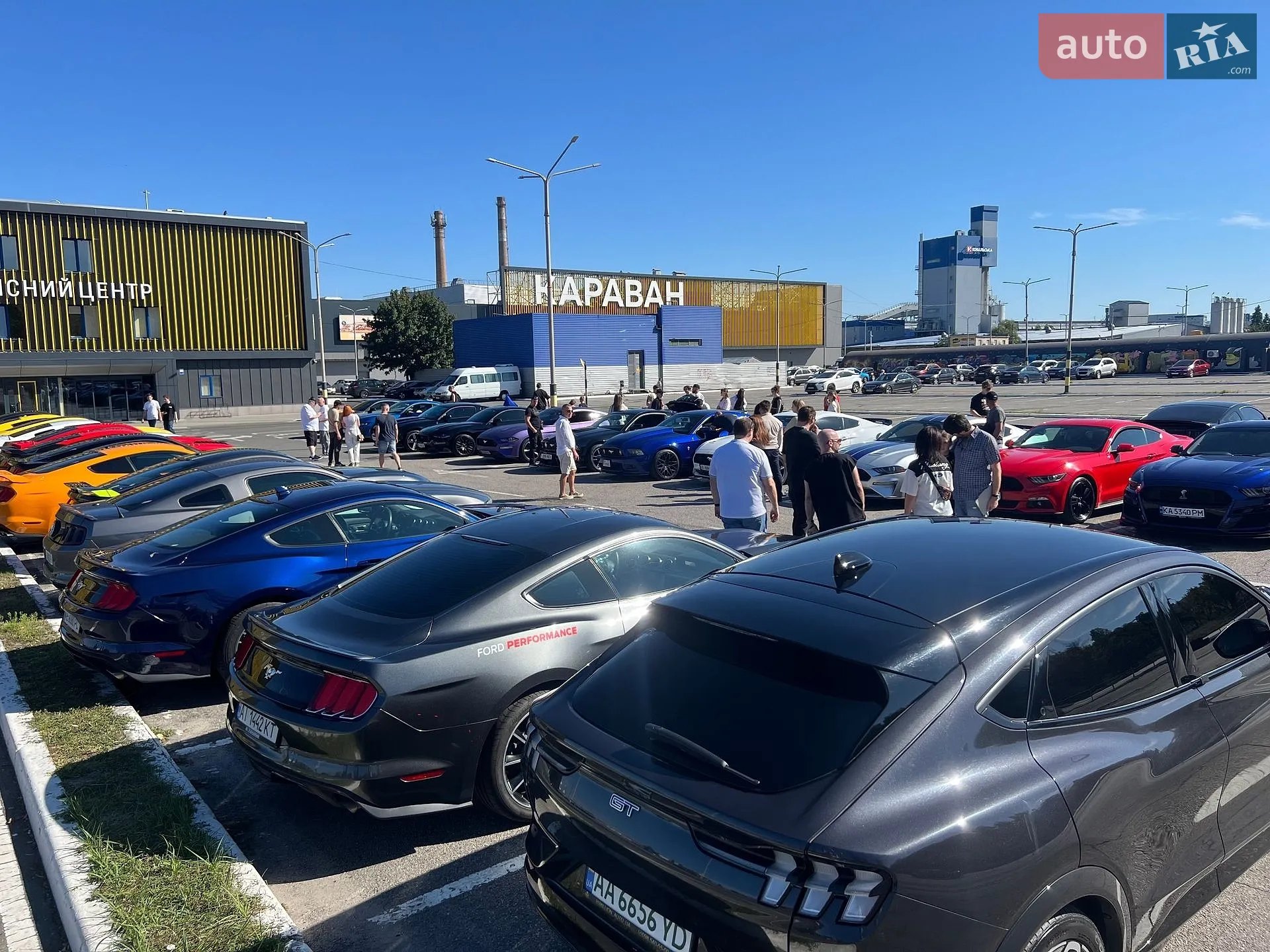 2022 Ford Mustang Mach-E - мініатюра 20