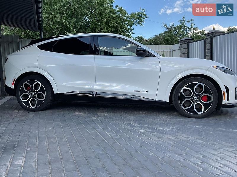 Внедорожник / Кроссовер Ford Mustang Mach-E 2022 в Полтаве фото 9 Внедорожник / Кроссовер Ford Mustang Mach-E 2022 в Полтаве