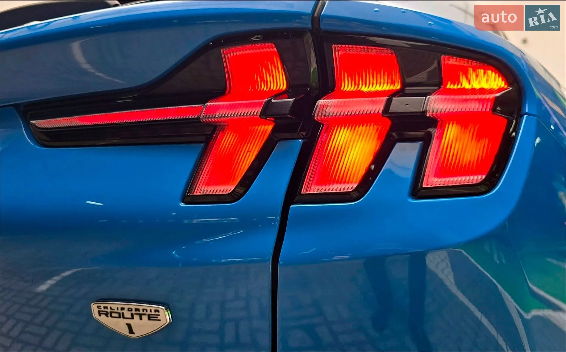 2022 Ford Mustang Mach-E - мініатюра 5