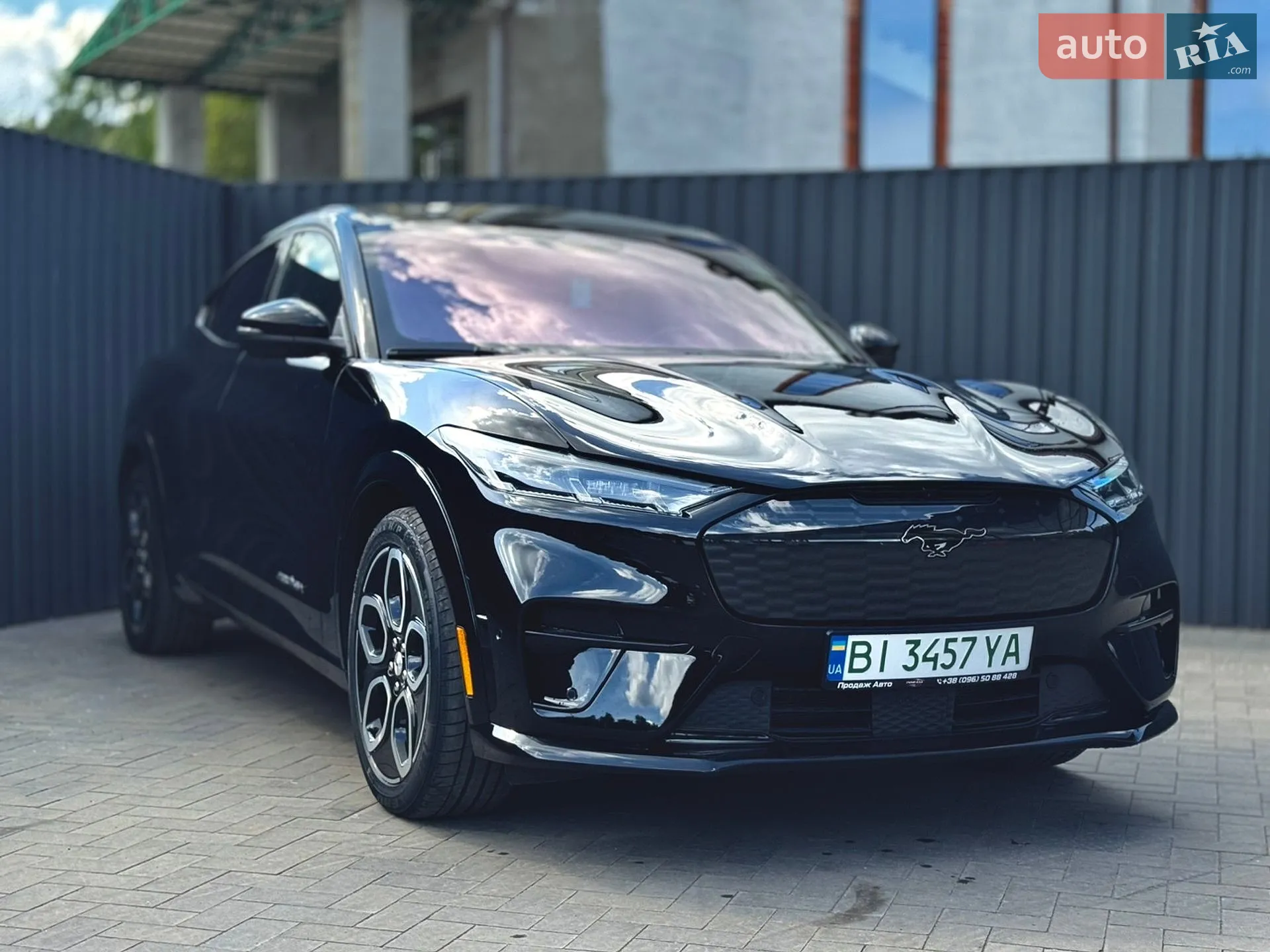 2021 Ford Mustang Mach-E - мініатюра 16