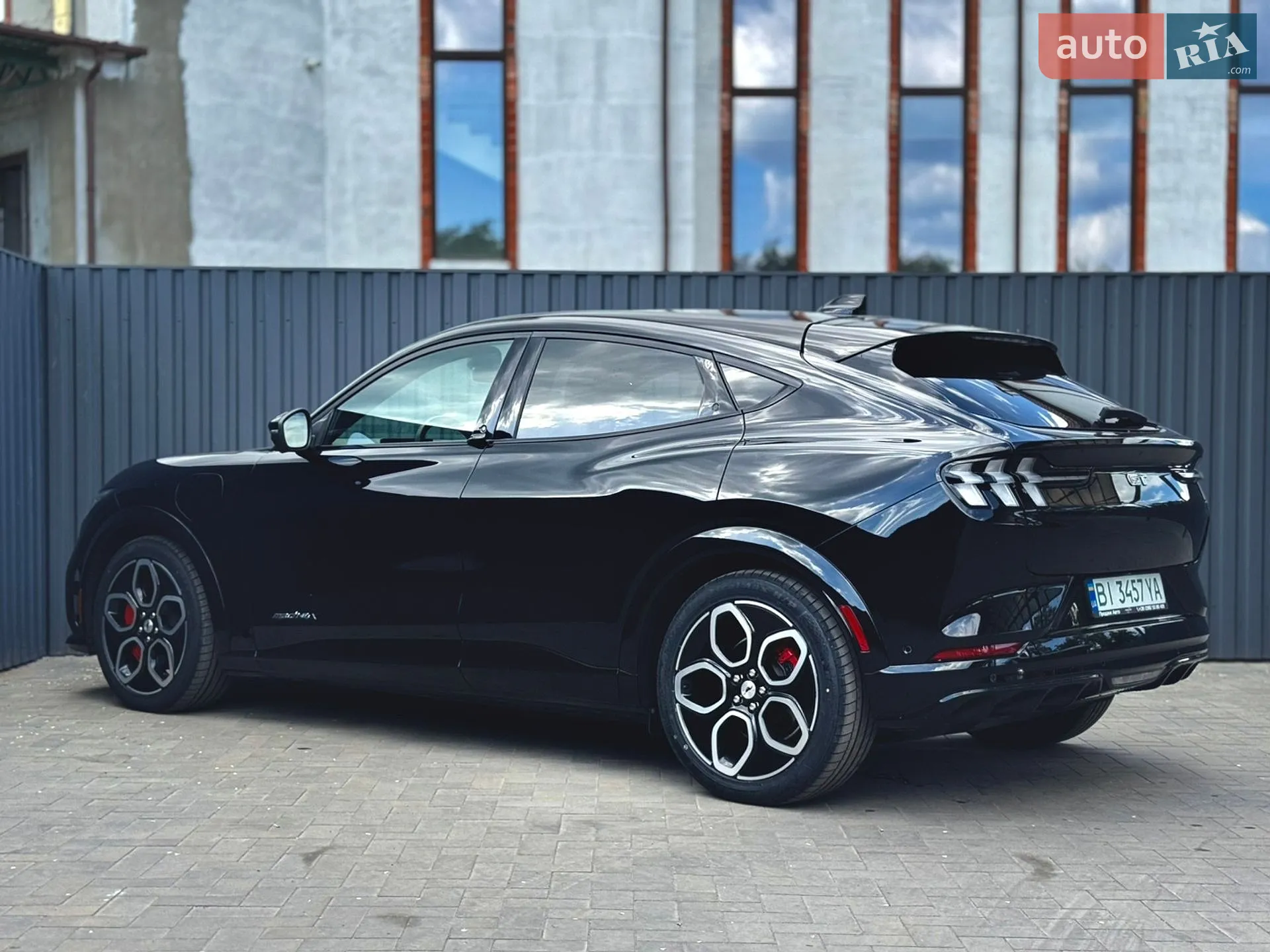 2021 Ford Mustang Mach-E - мініатюра 26