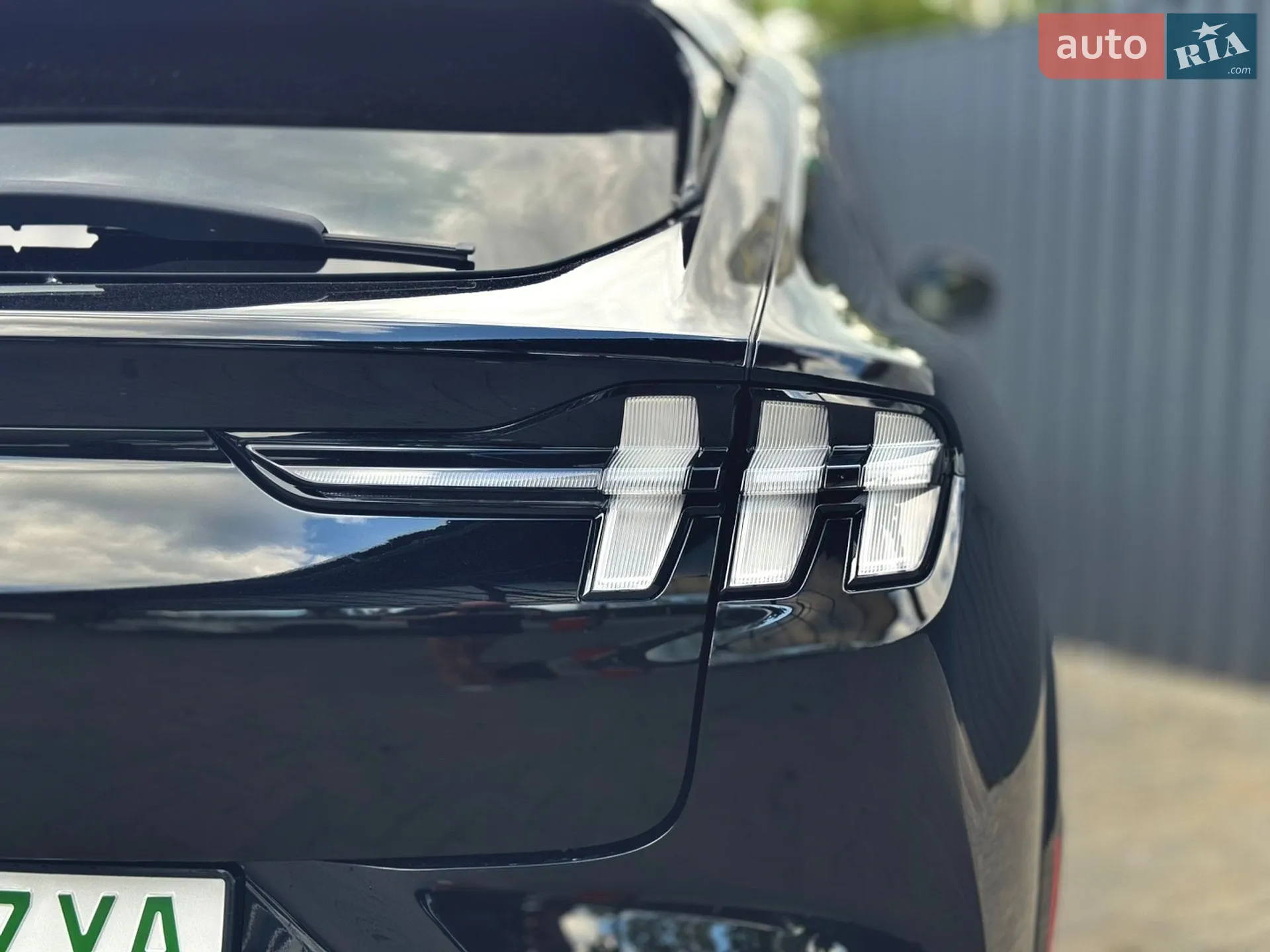 2021 Ford Mustang Mach-E - мініатюра 31