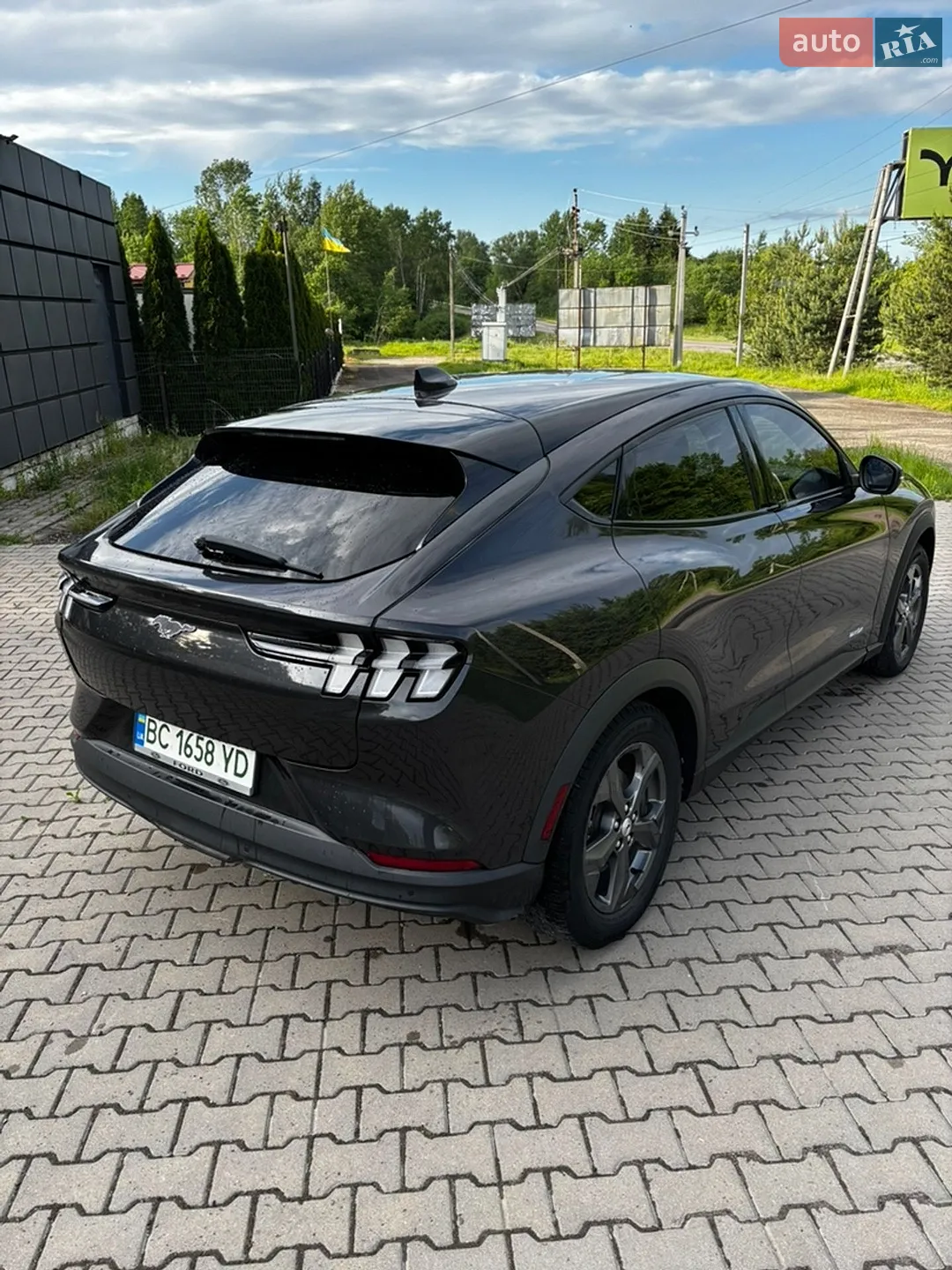 2022 Ford Mustang Mach-E - мініатюра 14