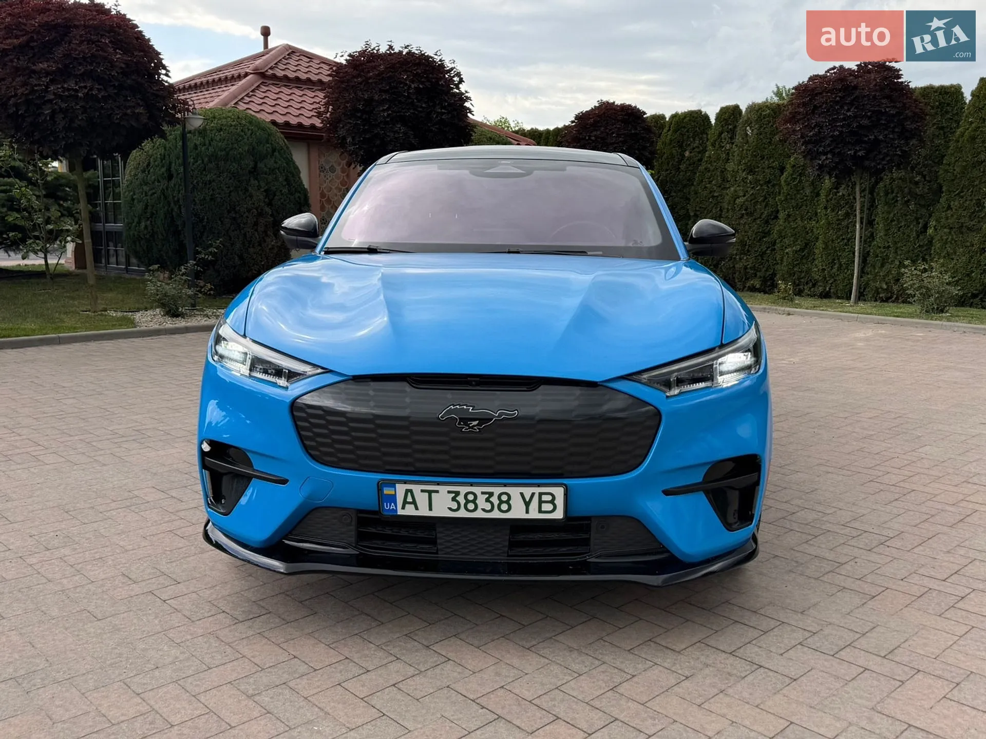 2022 Ford Mustang Mach-E - мініатюра 4