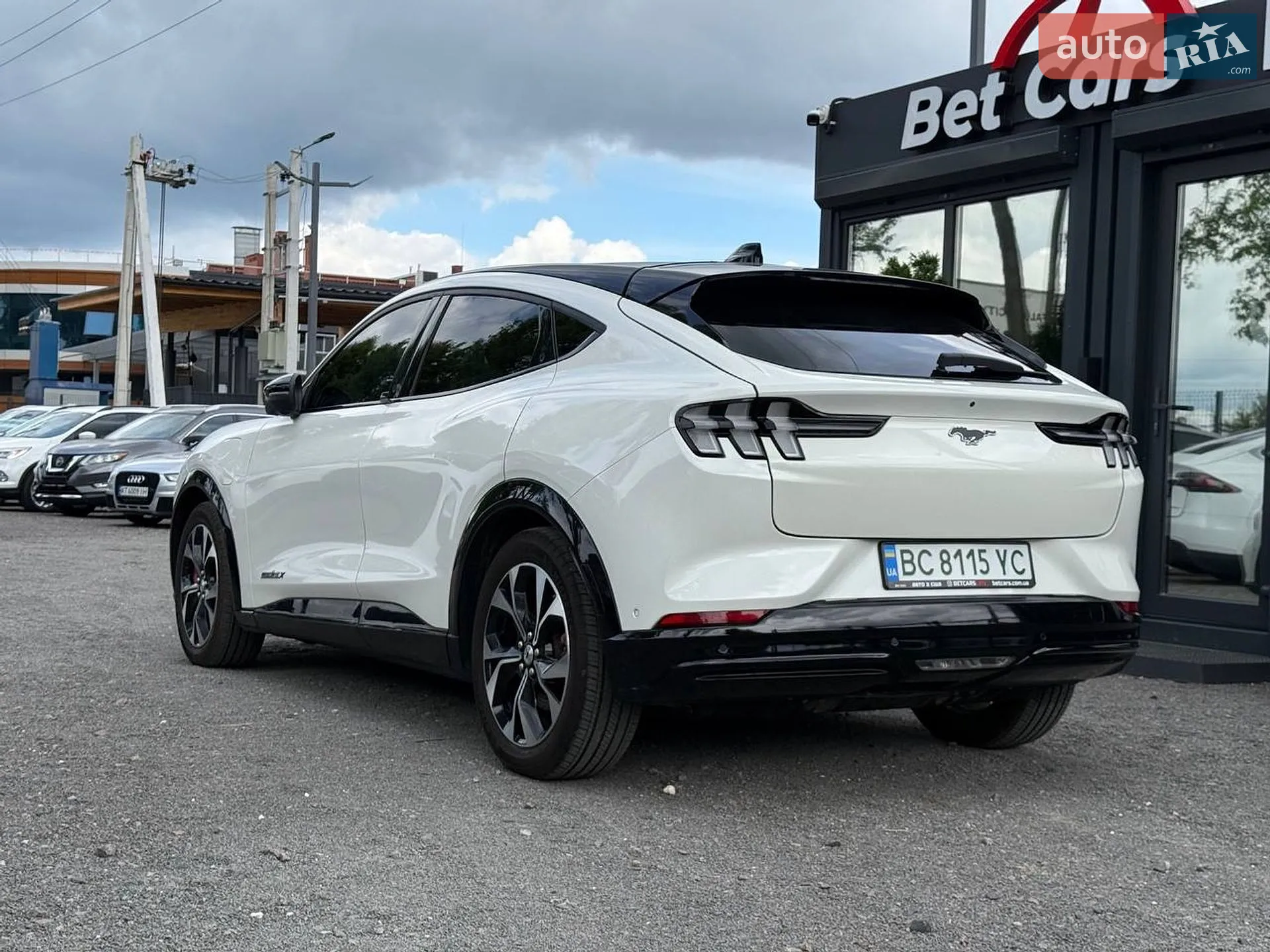 2021 Ford Mustang Mach-E - мініатюра 3