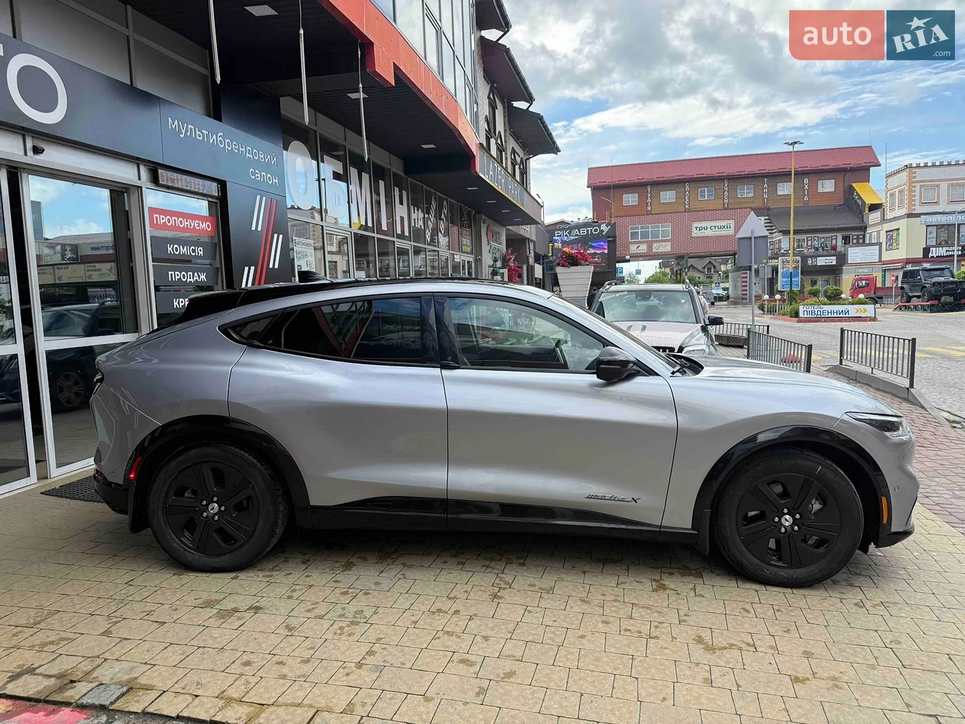 2021 Ford Mustang Mach-E - мініатюра 6
